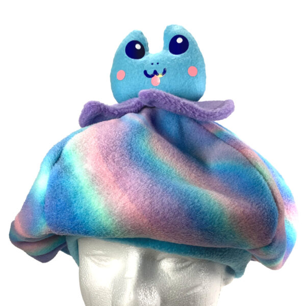 CupidoThreads-frog-hat-holographic-front