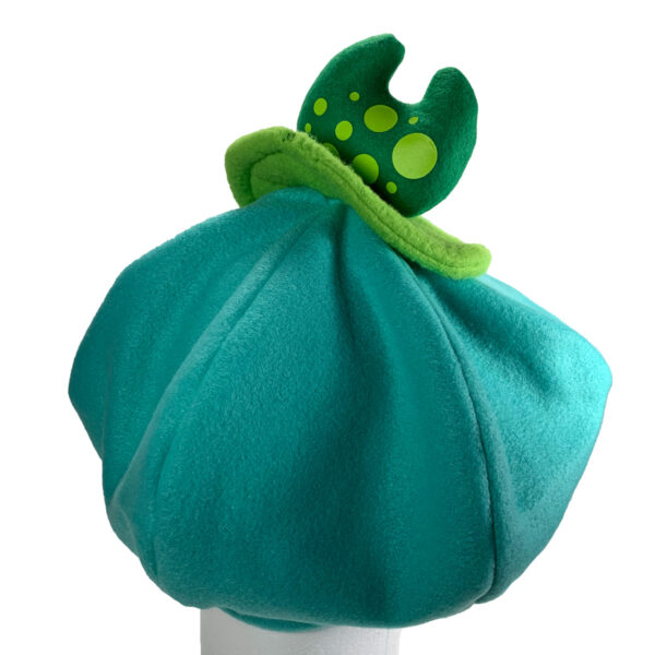 CupidoThreads-frog-hat-teal-darkgreen-back