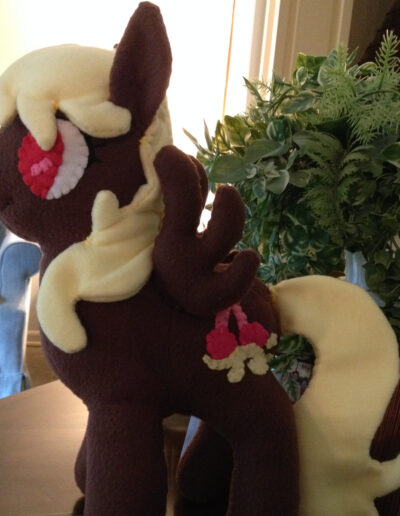 cupidothreads-custom-pony-plush